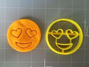 Emoji Inspired Love Face - Arbi Design - CookieCutz - 3