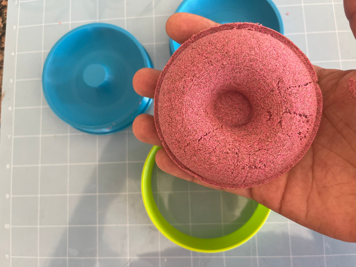 Donut Shape 3D BATH BOMB Mold! 🍩