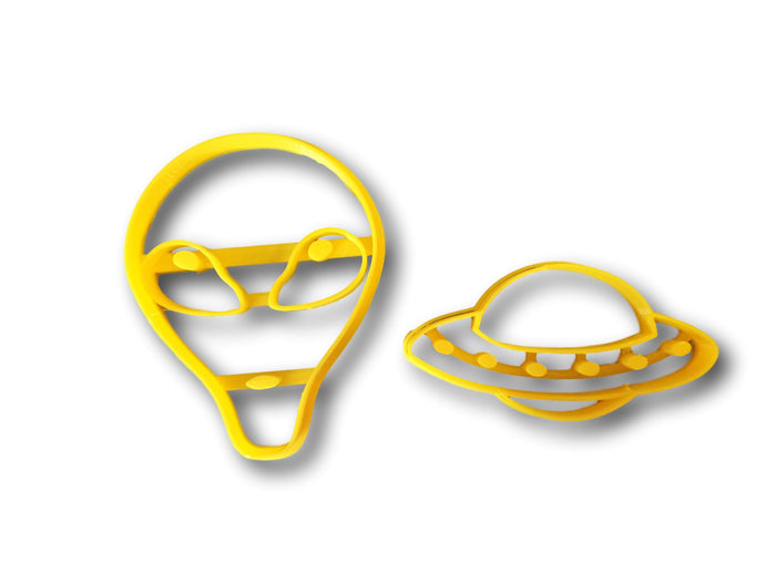 Alien and UFO cookie cutter set