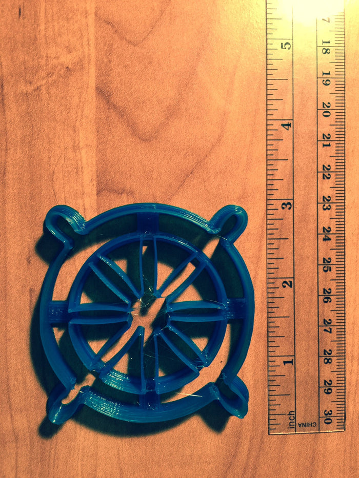 Ship wheel cookie cutter