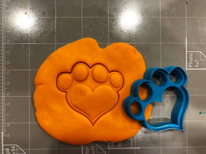 Heart Shape Dog Paw Cookie Cutter