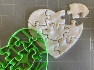 8 Piece Heart Shape Puzzle Multi Cutter